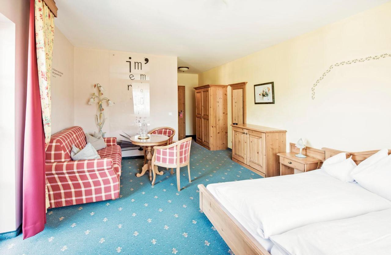 Hotel Garni Haus Sonnleitn - Adults Only Fuschl am See Exterior foto